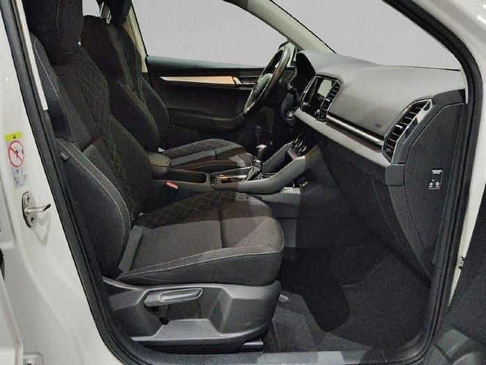 Usado Skoda Karoq Ambition 115 CV (84 kW) 2020 Blanco SUV