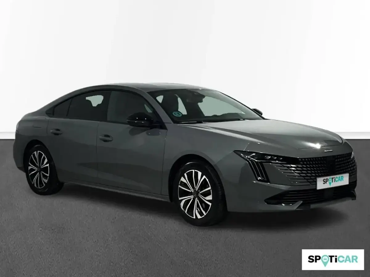 Usado Peugeot 508 Allure 130 CV (95 kW) 2024 Gris Berlina