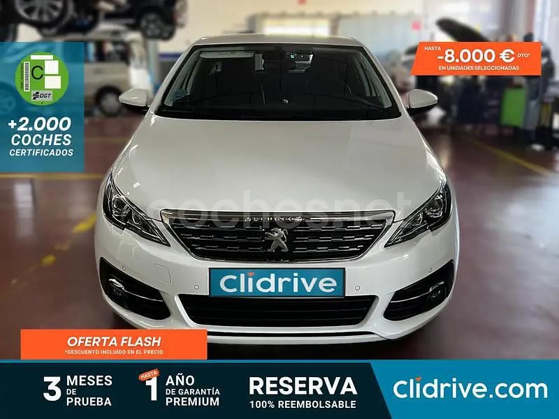 Usado Peugeot 308 Allure 130 CV (95 kW) 2020 Blanco Berlina