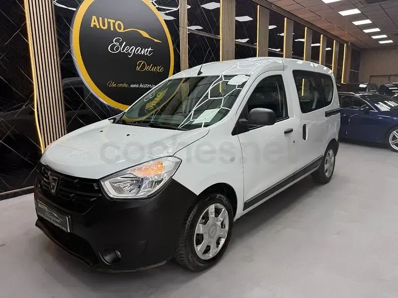 Usado Dacia Dokker Ambiance 98 CV (72 kW) 2021 Blanco Monovolumen