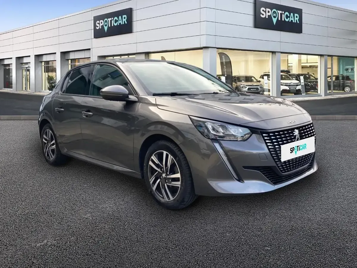 Usado Peugeot 208 Allure 100 CV (73 kW) 2020 Gris Utilitario