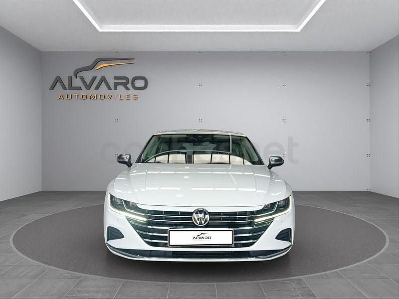 Usado VW Arteon Elegance 150 CV (110 kW) 2021 Blanco Berlina