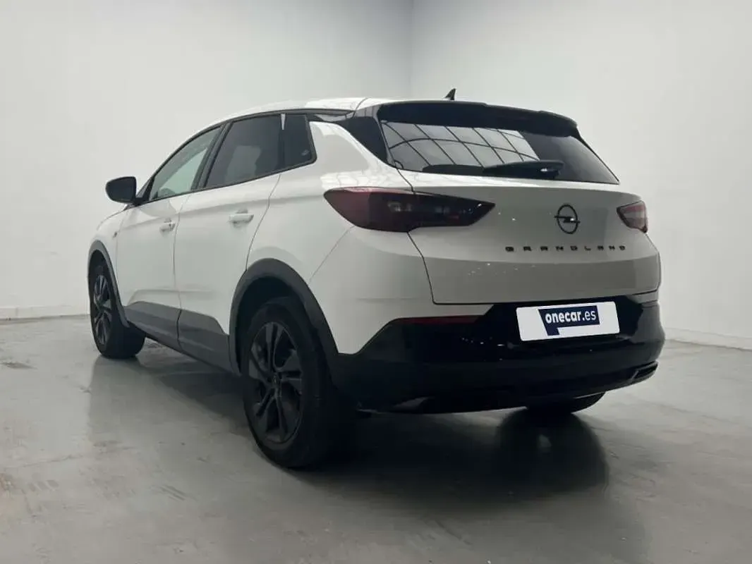 Usado Opel Grandland X S 131 CV (96 kW) 2023 Blanco SUV
