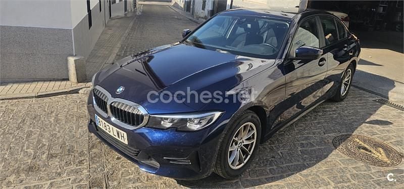 Azul Usado 2020 BMW 318 Berlina | 18.900 € (Precio justo) - Imagen 1/4