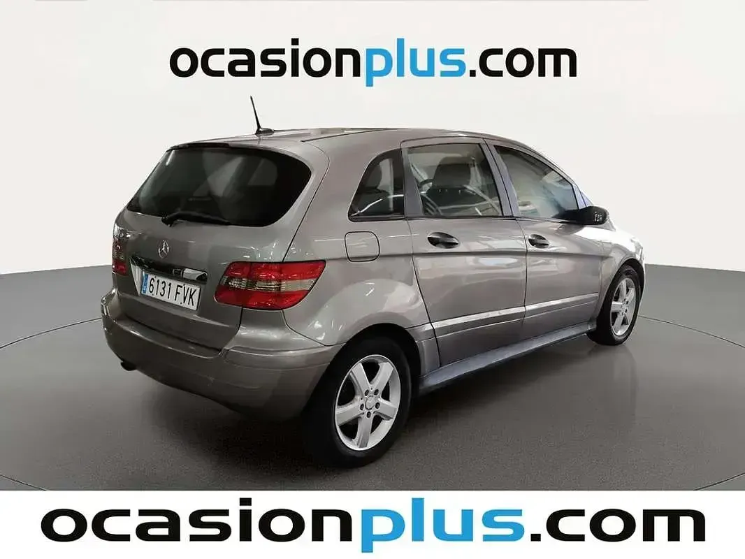 Usado Mercedes B170 116 CV (85 kW) 2007 Gris Monovolumen