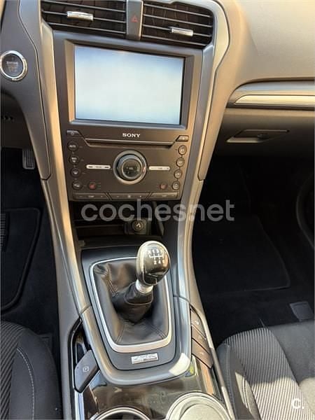 Blanco Usado 2015 Ford Mondeo Titanium Berlina | 8600 € (Buen precio) - Imagen 1/4