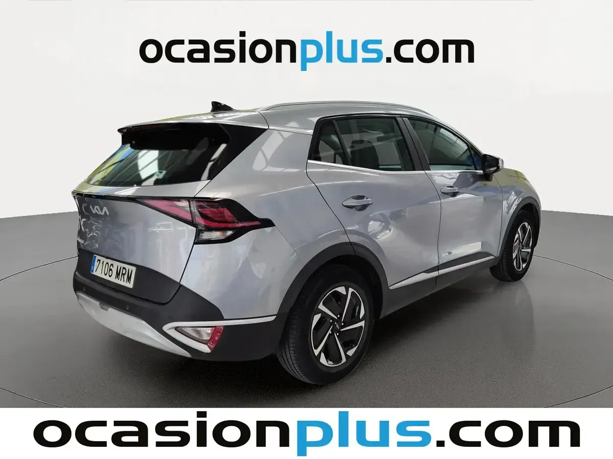 Usado Kia Sportage 150 CV (110 kW) 2024 Gris plata SUV