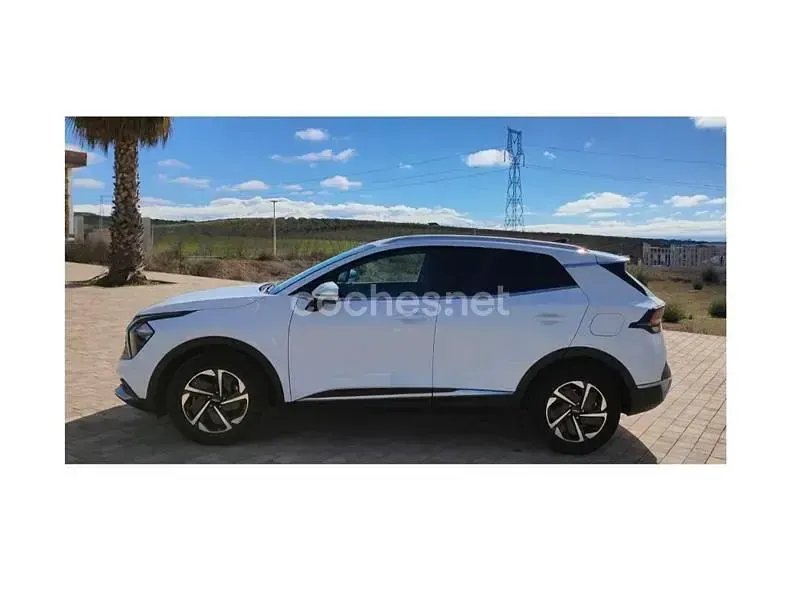 Usado Kia Sportage 150 CV (110 kW) 2023 Blanco SUV