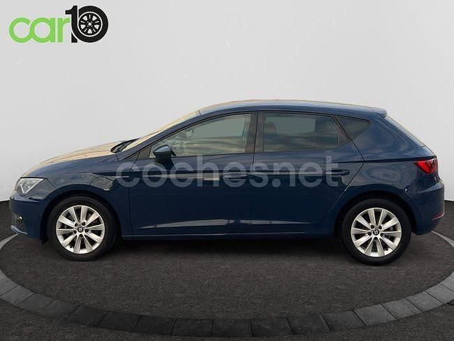 Usado Seat Leon Style 125 CV (91 kW) 2017 Azul Berlina