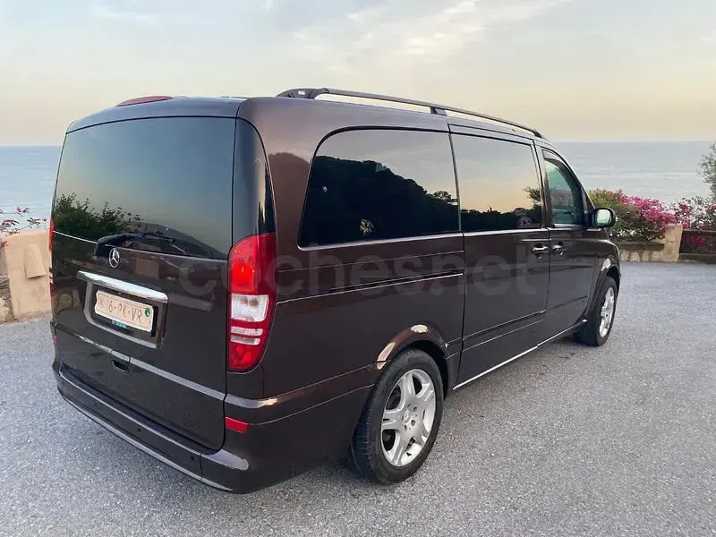 Usado Mercedes Viano 150 CV (110 kW) 2004 Marrón Monovolumen