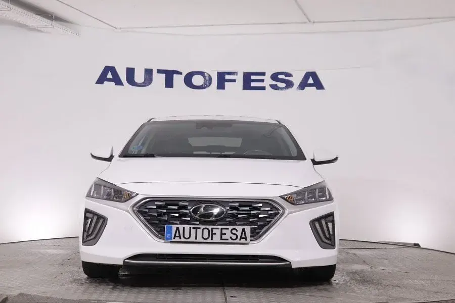 Usado Hyundai Ioniq 141 CV (103 kW) 2022 Blanco Utilitario