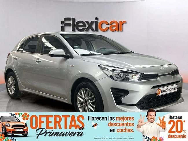 Usado Kia Rio 100 CV (73 kW) 2022 Gris