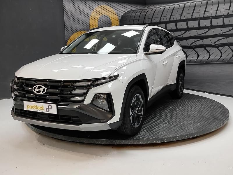 Blanco Usado 2025 Hyundai Tucson SUV | 24.900 € (Precio justo) - Imagen 1/4