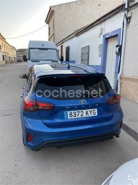 Usado Ford Focus ST-Line 125 CV (91 kW) 2019 Azul Berlina