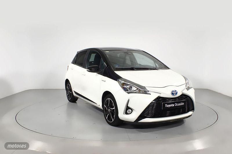 Blanco Usado 2018 Toyota Yaris Berlina | 16.400 € (Un poco caro) - Imagen 1/4