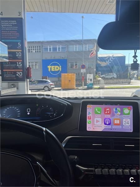 Usado Peugeot 3008 GT 130 CV (95 kW) 2021 Gris / plata SUV