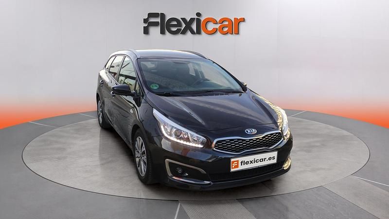 Używany Kia Ceed 120 KM (88 kW) 2018 Szary Hatchback