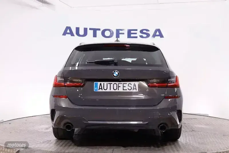 Usado BMW 320 M Sport 190 CV (139 kW) 2022 Gris Familiar