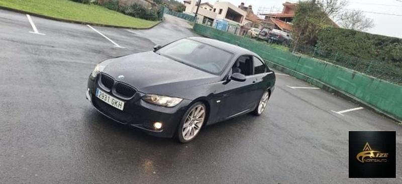 Usado BMW 320 177 CV (130 kW) 2008 Negro Coupe