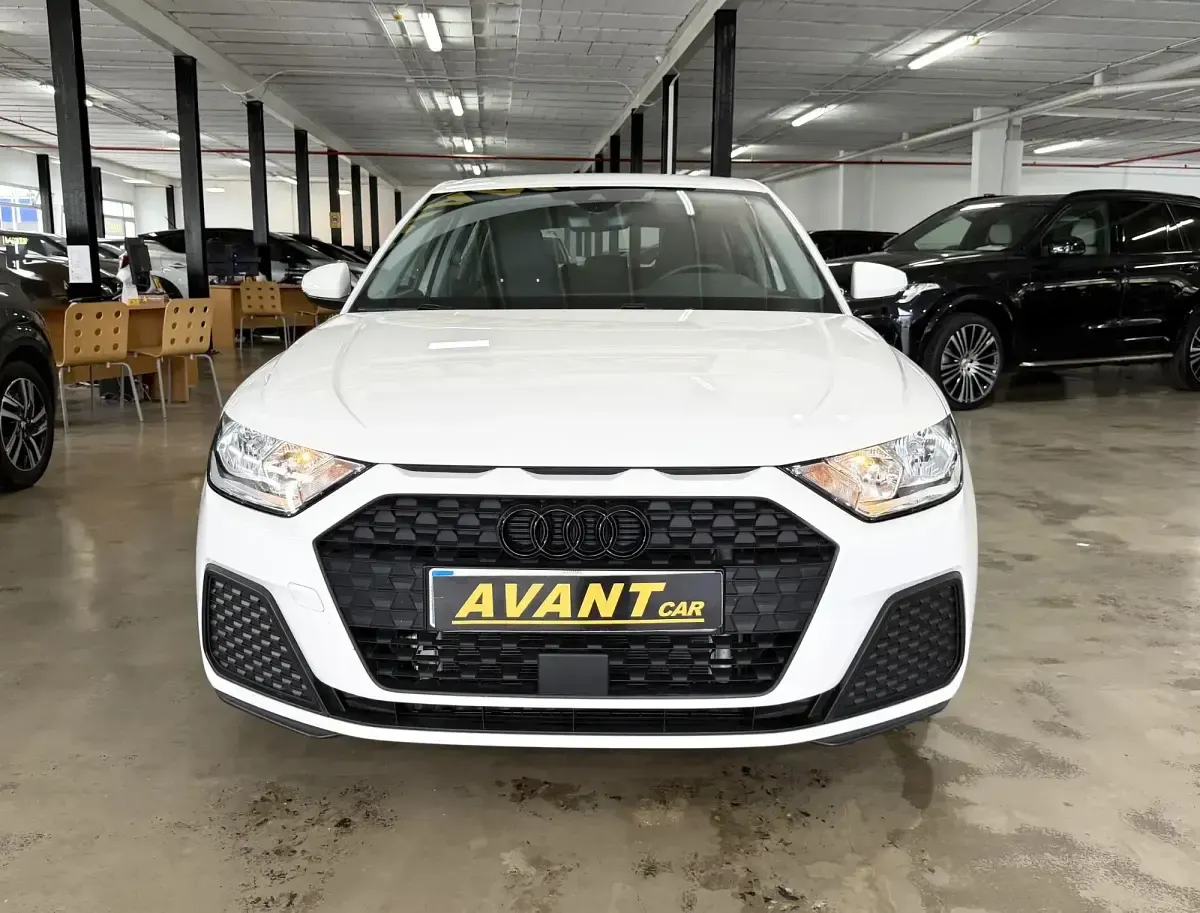 Usado Audi A1 Sportback 95 CV (69 kW) 2024 Blanco Utilitario