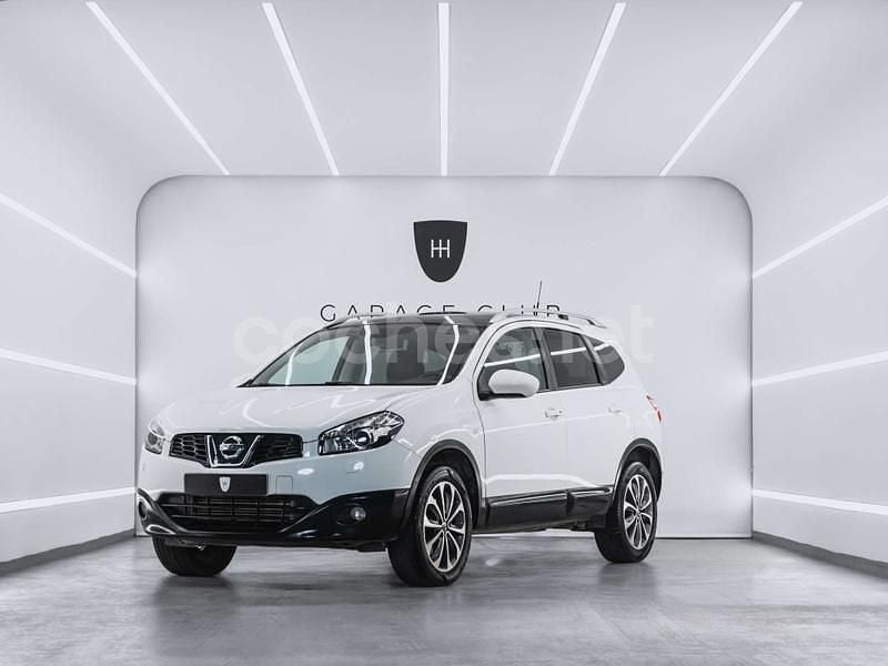Blanco Usado 2011 Nissan Qashqai +2 Premium Edition SUV | 10.499 € (Un poco caro) - Imagen 1/4