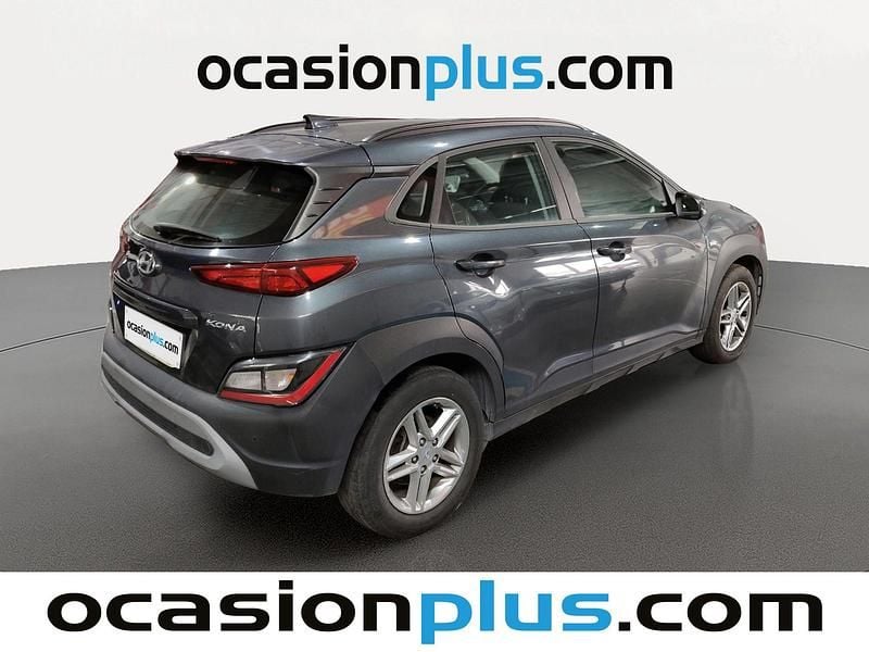 Usado Hyundai Kona 120 CV (88 kW) 2022 Gris SUV
