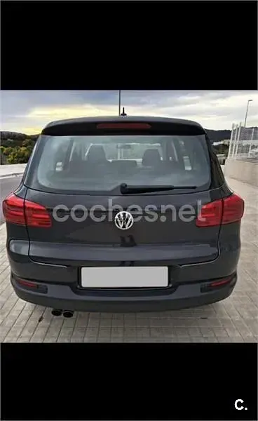 Usado VW Tiguan Sport 160 CV (117 kW) 2015 Gris / plata SUV