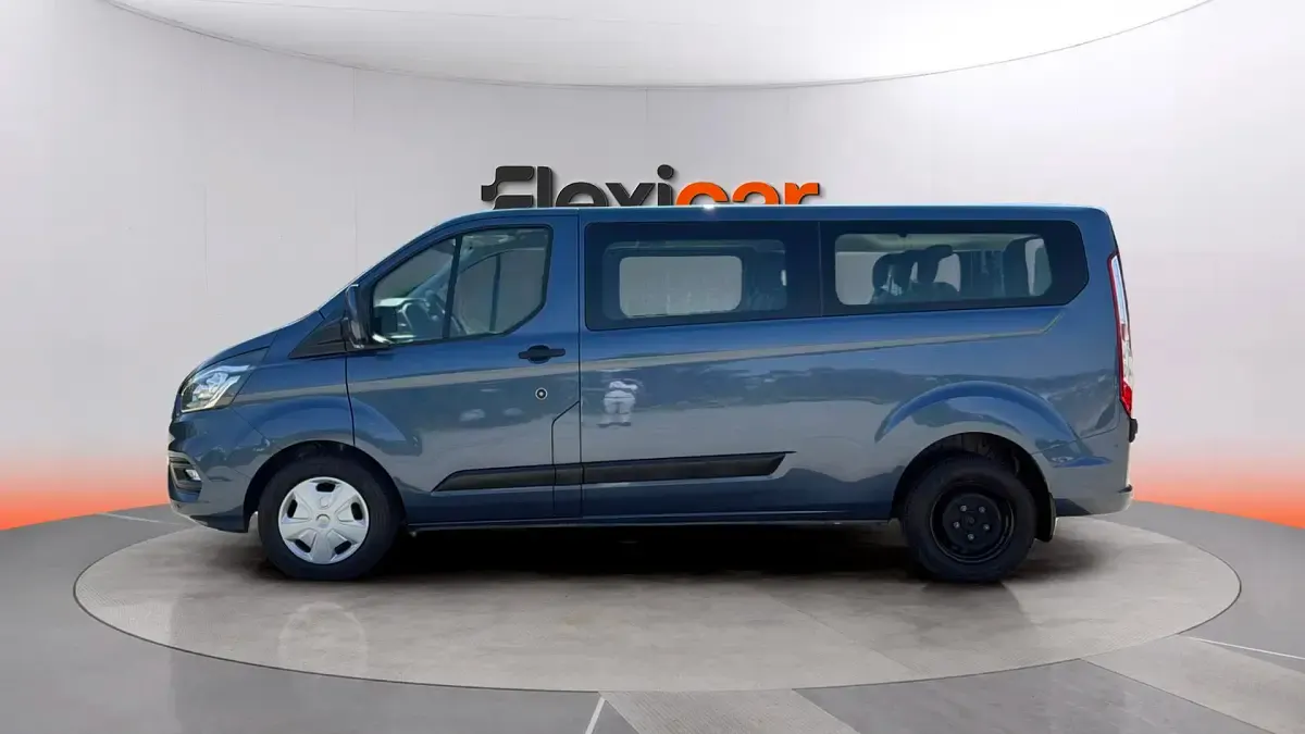 Usado Ford Transit Custom Trend 131 CV (96 kW) 2023 Azul Familiar
