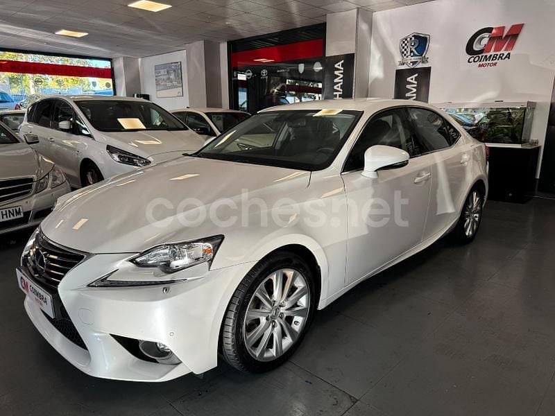 Usado Lexus IS300h Executive Line 223 CV (164 kW) 2015 Blanco Berlina