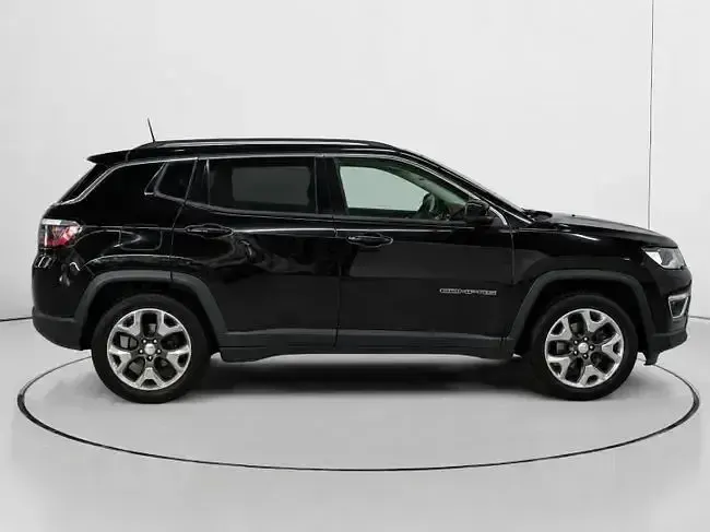 Usado Jeep Compass Limited 140 CV (102 kW) 2020 Negro SUV