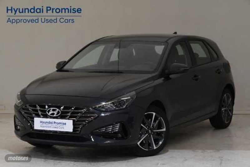 Dark night Usado 2024 Hyundai i30 | 19.990 € (Precio justo) - Imagen 1/4