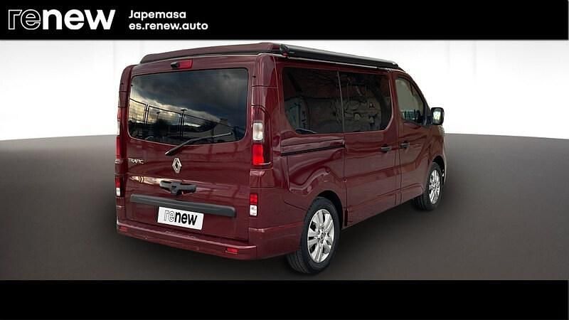 Usado Renault Trafic Equilibre 150 CV (110 kW) 2023 Rojo Monovolumen