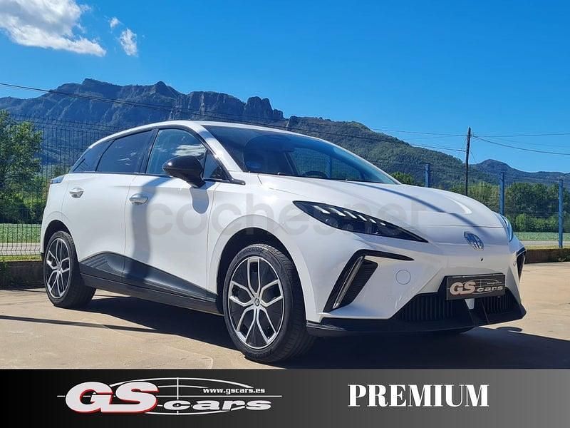 Usado MG MG4 EV Luxury 150 kW (204 HP) 2024 Eléctrico Citadino