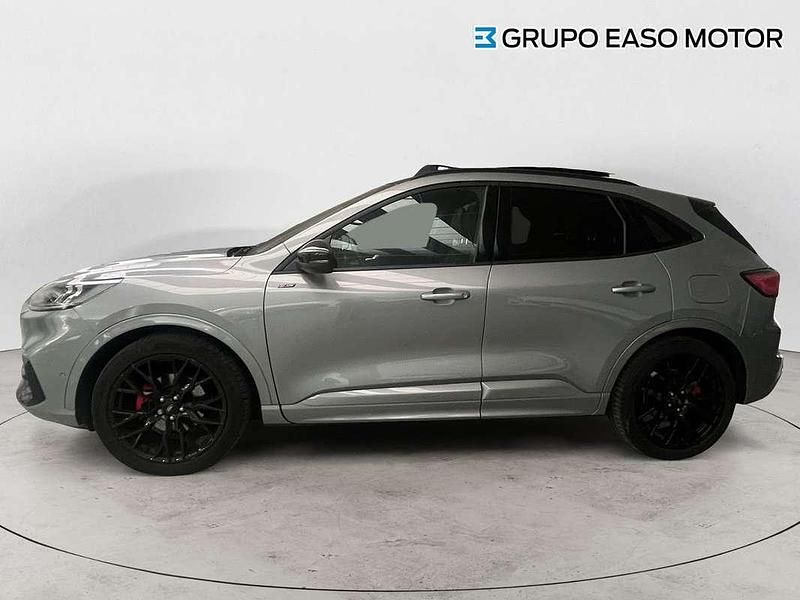 Usado Ford Kuga ST-Line 190 CV (139 kW) 2023 Plateado SUV