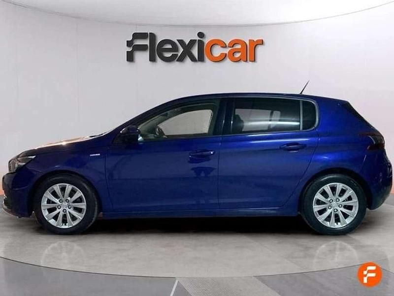 Usado Peugeot 308 Style 131 CV (96 kW) 2020 Azul Utilitario