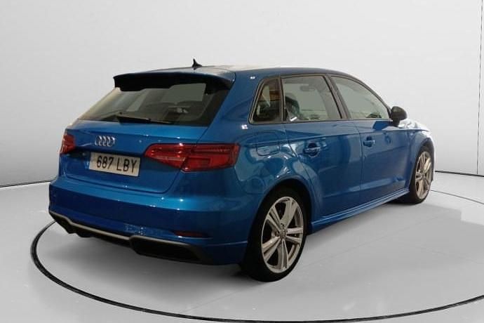 Usado Audi A3 S-Line 116 CV (85 kW) 2019 Berlina