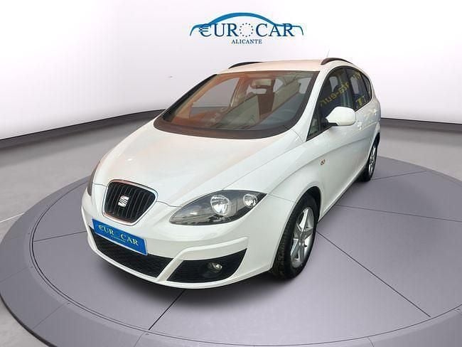 Usado Seat Altea 103 CV (75 kW) 2011 Blanco Monovolumen