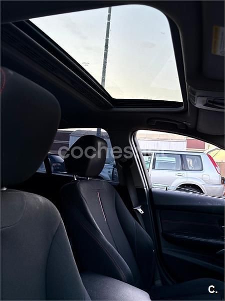Gris / plata Usado 2013 BMW 318 Sport Line Berlina | 11.000 € (Buen precio) - Imagen 1/1