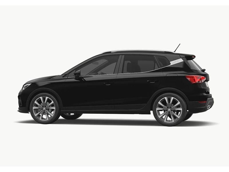 Negro Nuevo 2025 Seat Arona FR SUV | 23.960 € - Imagen 1/4