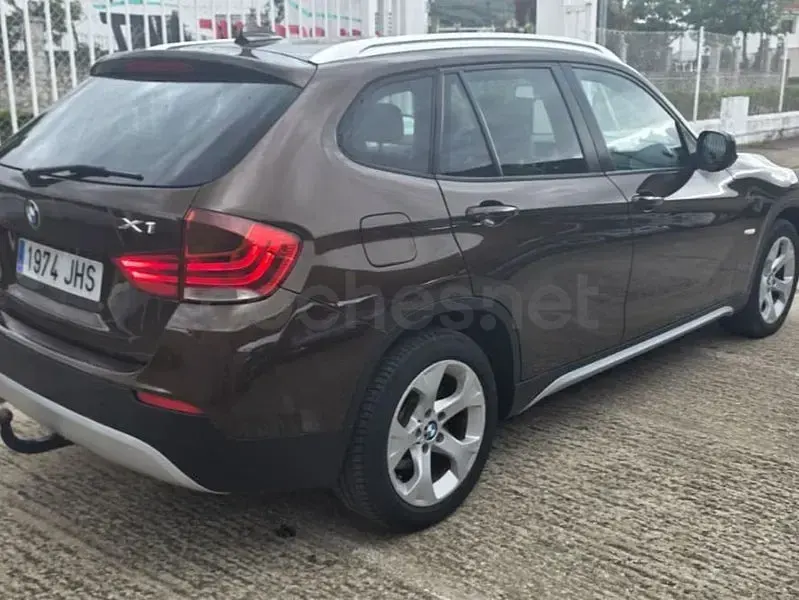 Usado BMW X1 Comfort Edition 177 CV (130 kW) 2010 Marrón SUV
