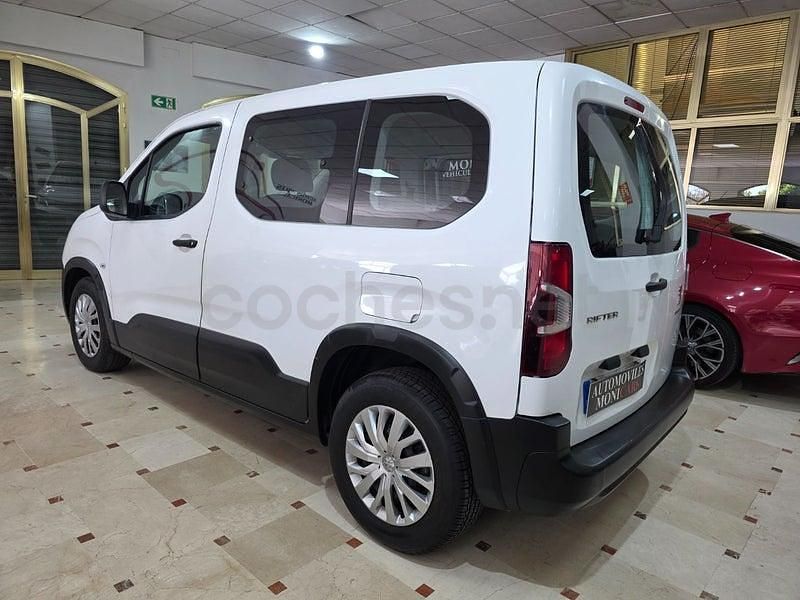 Usado Peugeot Rifter Active 102 CV (75 kW) 2021 Blanco Monovolumen