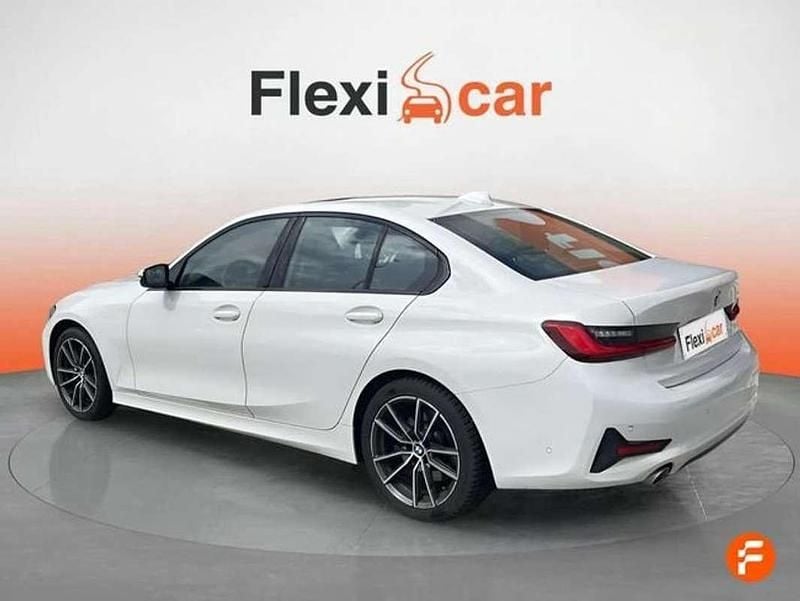 Usado BMW 330 258 CV (189 kW) 2021 Blanco Berlina
