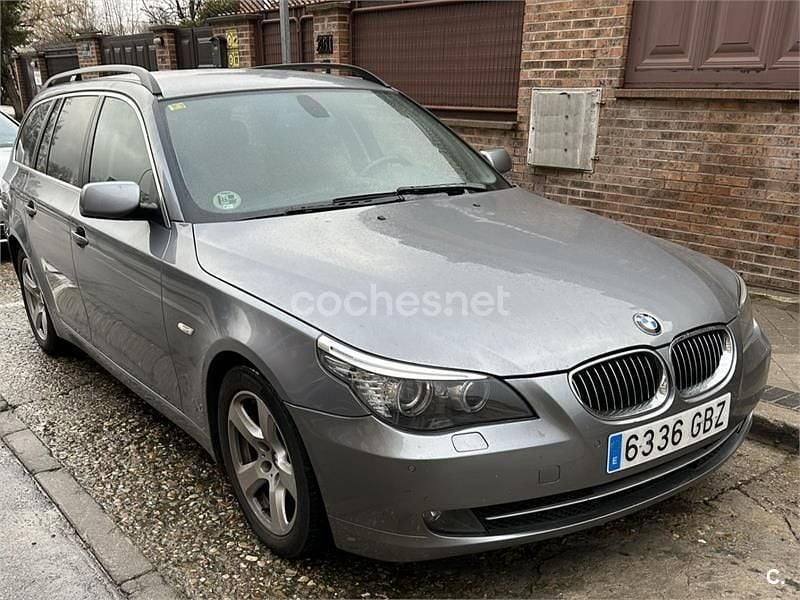 Gris / plata Usado 2008 BMW 530 Familiar | 7500 € (Buen precio) - Imagen 1/4