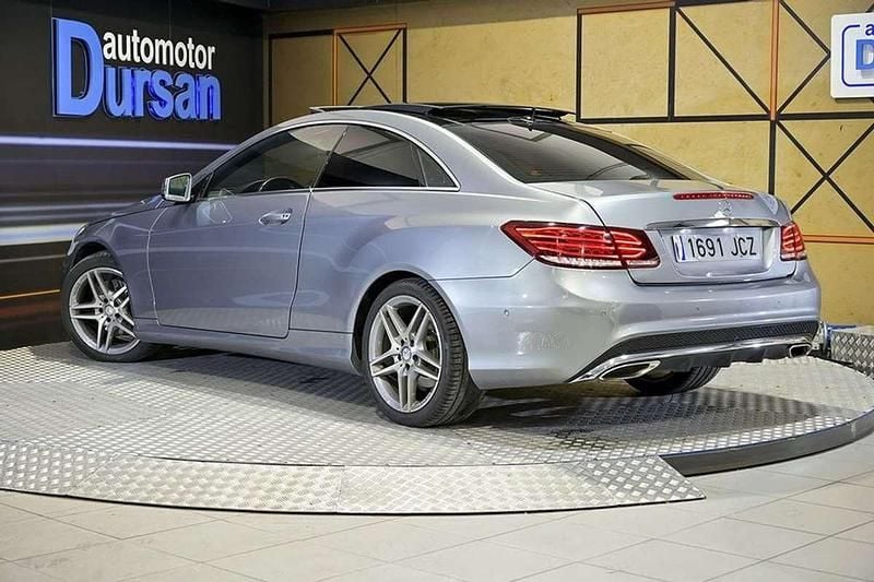 Usado Mercedes E250 211 CV (155 kW) 2013 Gris Coupe