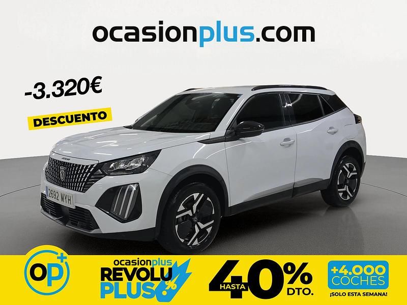 Usado Peugeot 2008 Allure 100 CV (73 kW) 2025 Blanco SUV