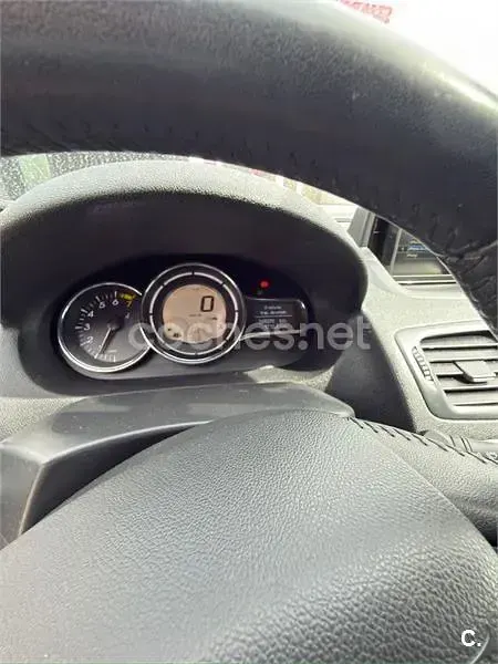 Usado Renault Mégane LIMITED 115 CV (84 kW) 2015 Blanco Coupe