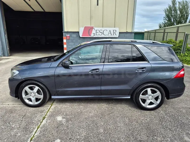 Usado Mercedes ML350 258 CV (189 kW) 2015 Gris / plata SUV