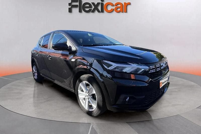 Negro Usado 2023 Dacia Sandero Expression Berlina | 11.990 € (Super precio) - Imagen 1/4