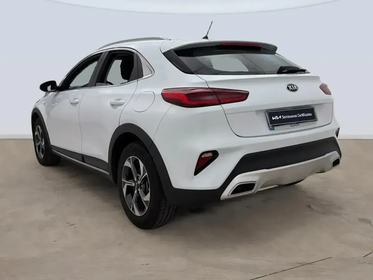 Usado Kia XCeed 120 CV (88 kW) 2020 Blanco SUV