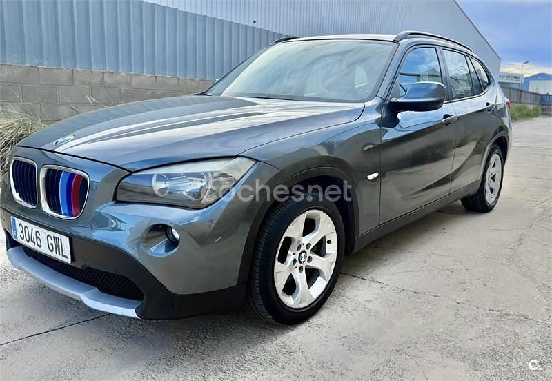 Usado BMW X1 143 CV (105 kW) 2010 Gris / plata SUV